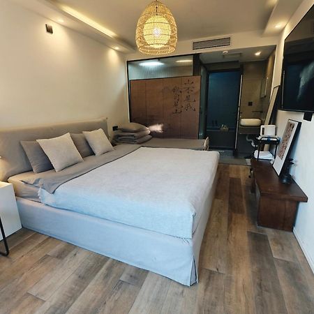 Beijing Hills & Hutong City Retreat Near Forbidden City & Line 4 Multi-Room Options Экстерьер фото